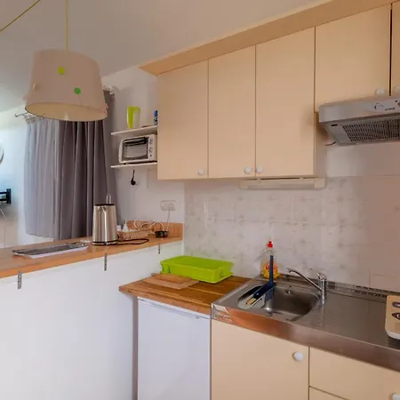 Vujeva Apartman Pag Town
